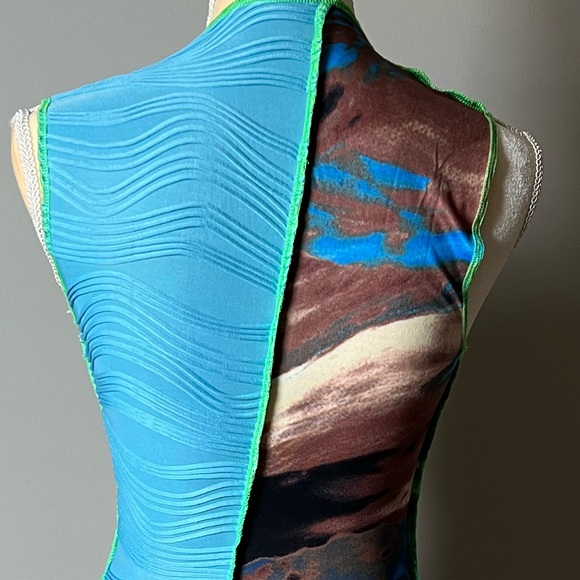 Funky SHEIN sleeveless multi-print dress NWOT - Picture 3 of 7